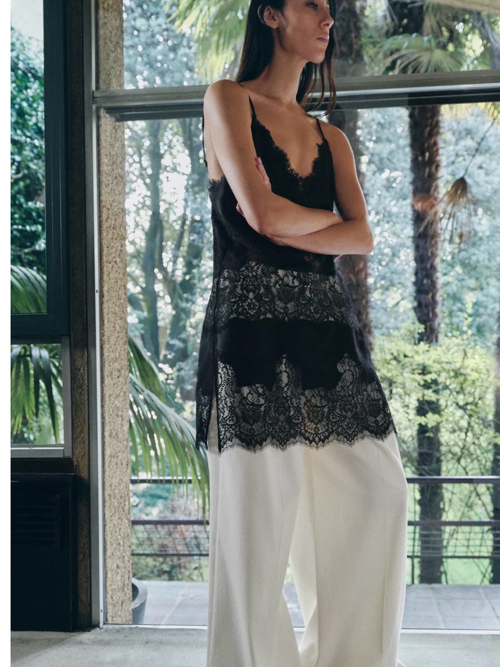 NWT Zara Collection Black Lace Trim Satin Camisole Top Size Small 2731/285